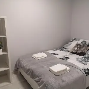 https://apartament-81-815.sopothotels.com